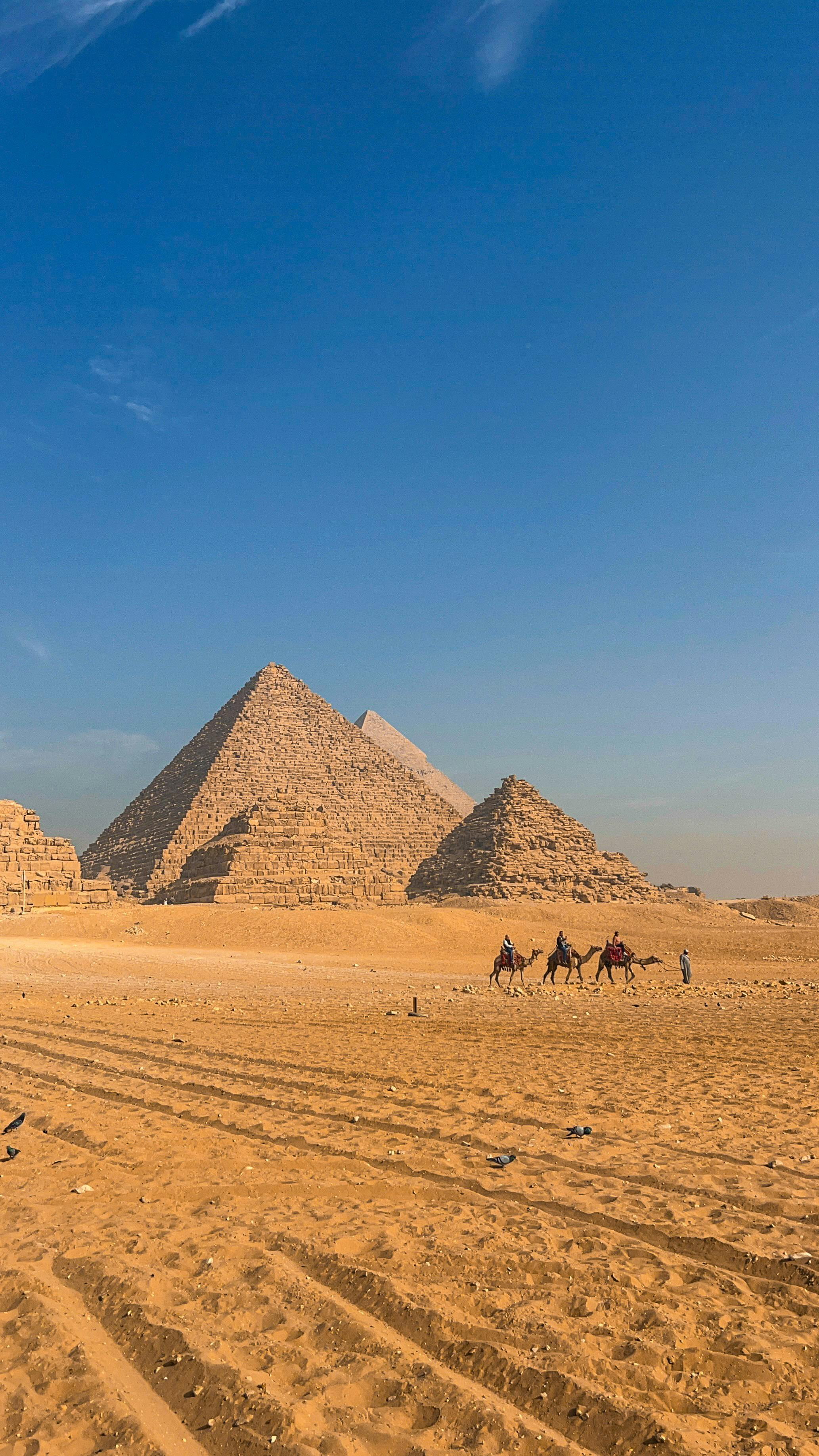 Egypt Budget Travel Guide Pyramids of Giza
